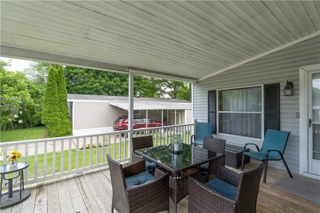 10 Hickory Street, Bath, New York 14810, Bath, New York 14810, 3 Bedroom Bedrooms, 7 Room Rooms,2 BathroomBathrooms,Residential,For Sale,10 Hickory Street, Bath, New York 14810,0,R1719210