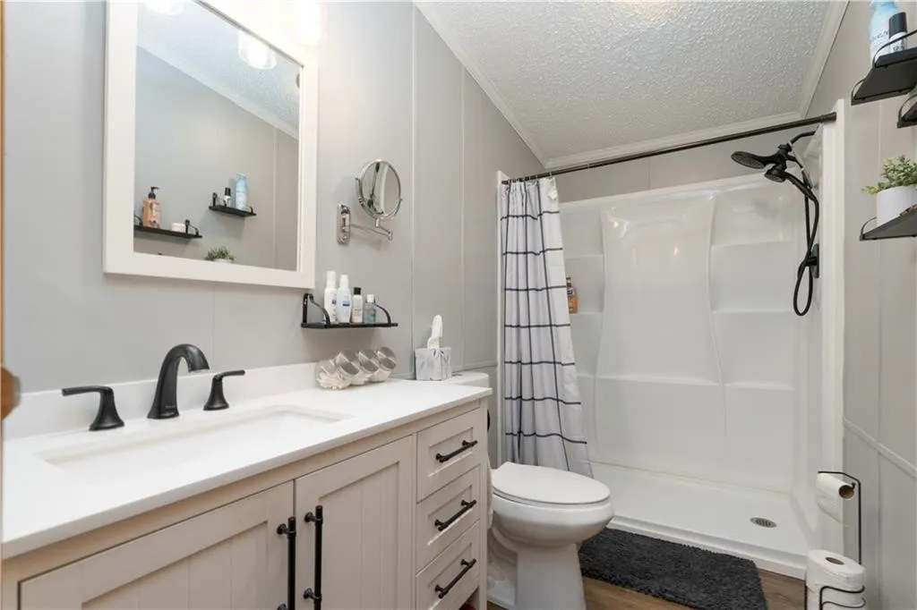10 Hickory Street, Bath, New York 14810, Bath, New York 14810, 3 Bedroom Bedrooms, 7 Room Rooms,2 BathroomBathrooms,Residential,For Sale,10 Hickory Street, Bath, New York 14810,0,R1719210