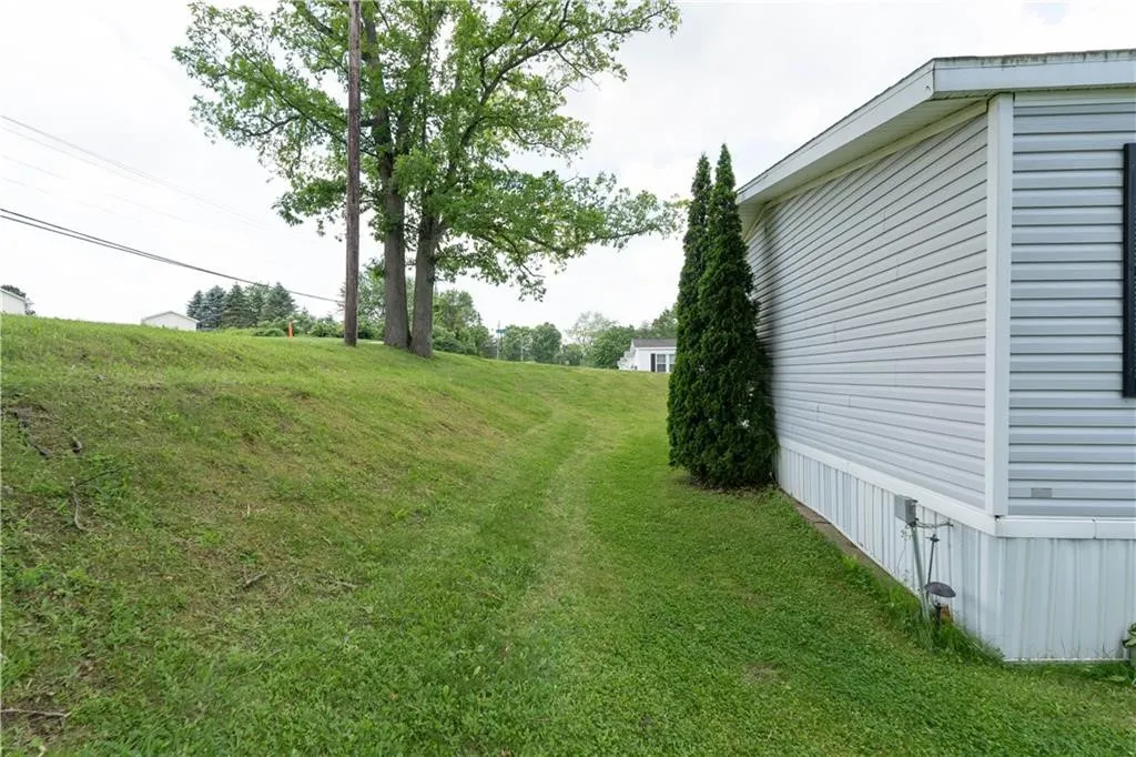 10 Hickory Street, Bath, New York 14810, Bath, New York 14810, 3 Bedroom Bedrooms, 7 Room Rooms,2 BathroomBathrooms,Residential,For Sale,10 Hickory Street, Bath, New York 14810,0,R1719210