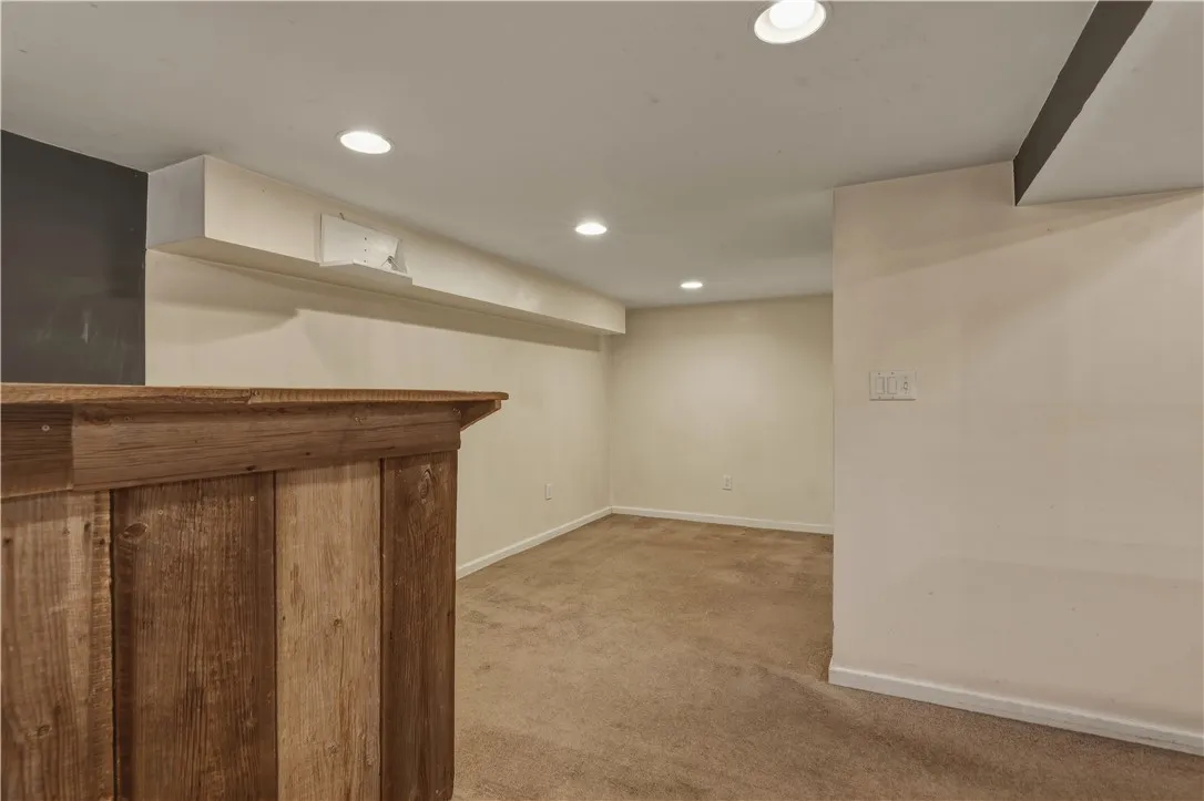 1046 Parkside Drive, Southport, New York 14904, Southport, New York 14904, 3 Bedroom Bedrooms, 6 Room Rooms,2 BathroomBathrooms,Residential,For Sale,1046 Parkside Drive, Southport, New York 14904,0,R1719463