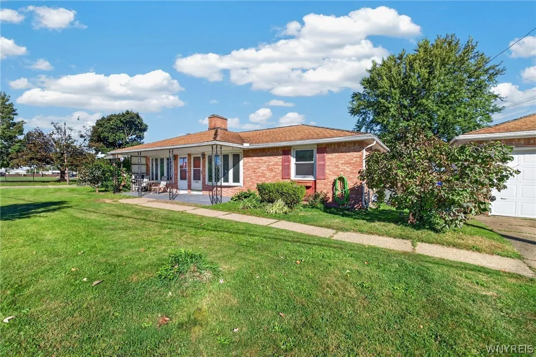 4506 Marie Drive, Hamburg, New York 14075, Hamburg, New York 14075, 4 Bedroom Bedrooms, ,2 BathroomBathrooms,Residential,For Sale,4506 Marie Drive, Hamburg, New York 14075,0,B1715025