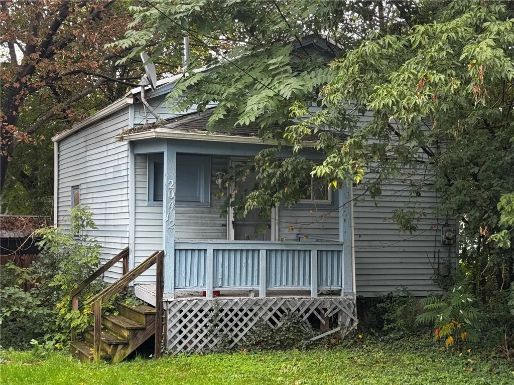 204 Fairgate Street, Rochester, New York 14606, Rochester, New York 14606, ,Commercial Sale,For Sale,204 Fairgate Street, Rochester, New York 14606,0,R1718638