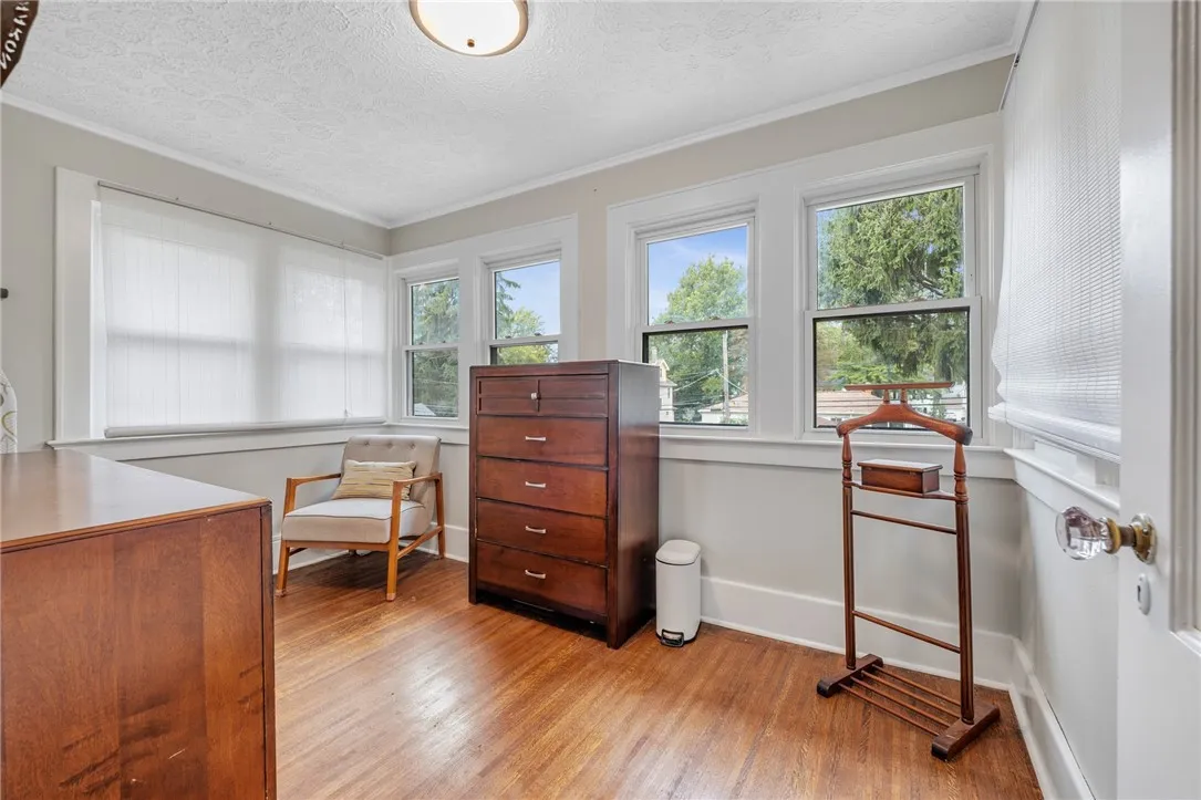 124 Parkside Cres, Irondequoit, New York 14617, Irondequoit, New York 14617, 3 Bedroom Bedrooms, 7 Room Rooms,1 BathroomBathrooms,Residential,For Sale,124 Parkside Cres, Irondequoit, New York 14617,0,R1719167
