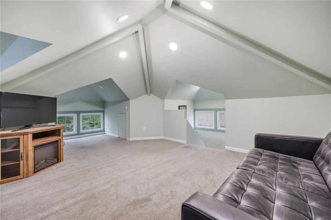 124 Parkside Cres, Irondequoit, New York 14617, Irondequoit, New York 14617, 3 Bedroom Bedrooms, 7 Room Rooms,1 BathroomBathrooms,Residential,For Sale,124 Parkside Cres, Irondequoit, New York 14617,0,R1719167