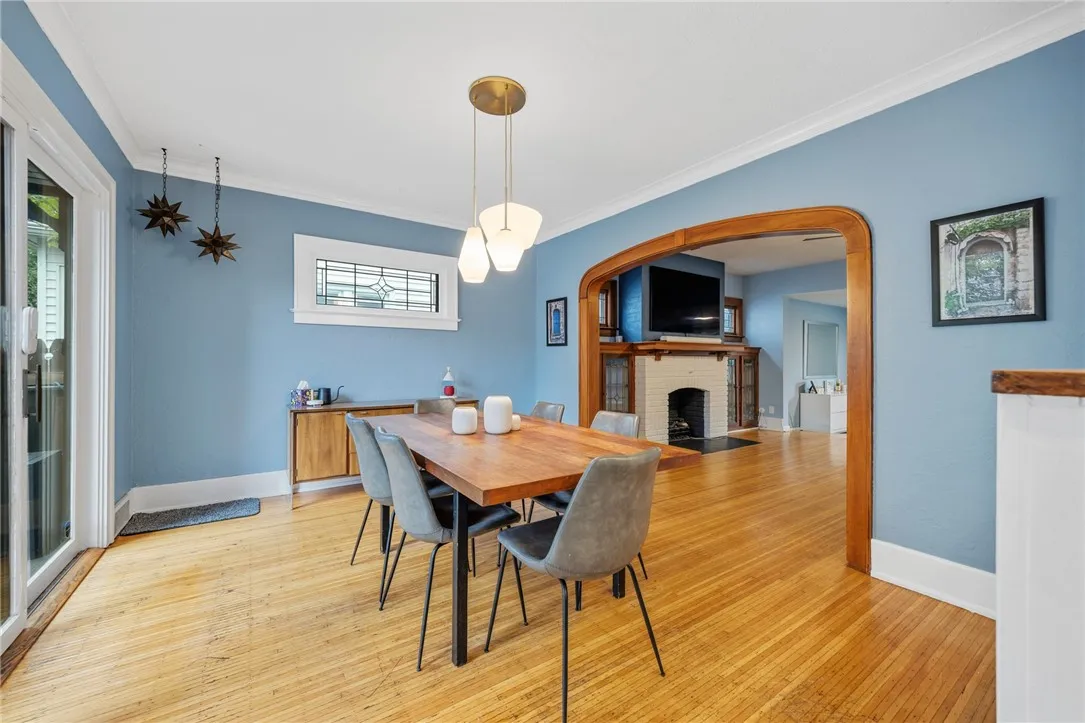 124 Parkside Cres, Irondequoit, New York 14617, Irondequoit, New York 14617, 3 Bedroom Bedrooms, 7 Room Rooms,1 BathroomBathrooms,Residential,For Sale,124 Parkside Cres, Irondequoit, New York 14617,0,R1719167