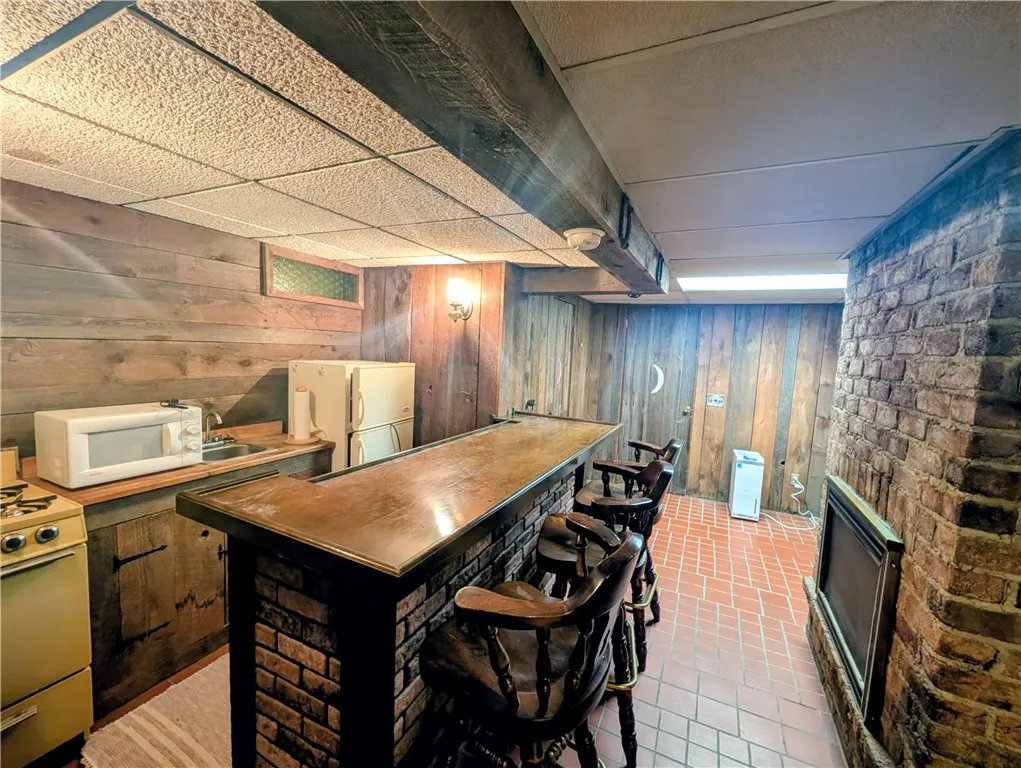 38 Mckune Avenue, Foster Town, Pennsylvania 16701, Foster Town, Pennsylvania 16701, 4 Bedroom Bedrooms, 8 Room Rooms,2 BathroomBathrooms,Residential,For Sale,38 Mckune Avenue, Foster Town, Pennsylvania 16701,0,R1719415