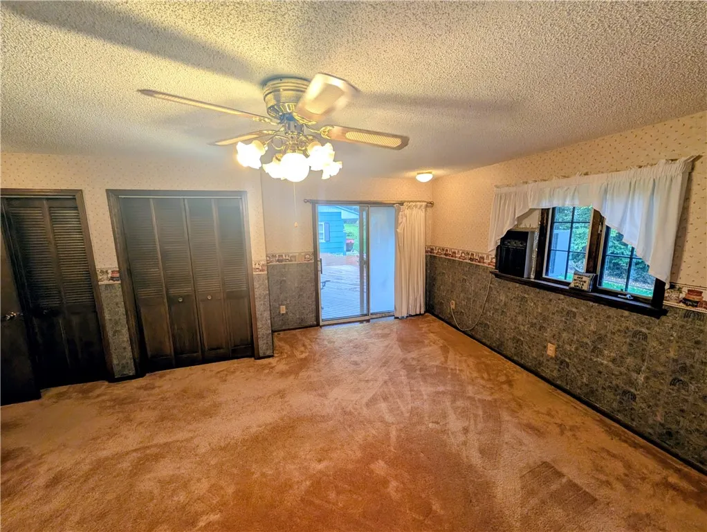 38 Mckune Avenue, Foster Town, Pennsylvania 16701, Foster Town, Pennsylvania 16701, 4 Bedroom Bedrooms, 8 Room Rooms,2 BathroomBathrooms,Residential,For Sale,38 Mckune Avenue, Foster Town, Pennsylvania 16701,0,R1719415