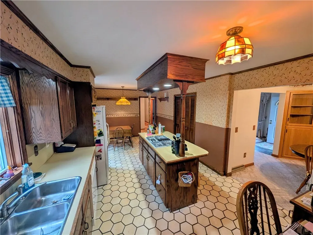 38 Mckune Avenue, Foster Town, Pennsylvania 16701, Foster Town, Pennsylvania 16701, 4 Bedroom Bedrooms, 8 Room Rooms,2 BathroomBathrooms,Residential,For Sale,38 Mckune Avenue, Foster Town, Pennsylvania 16701,0,R1719415
