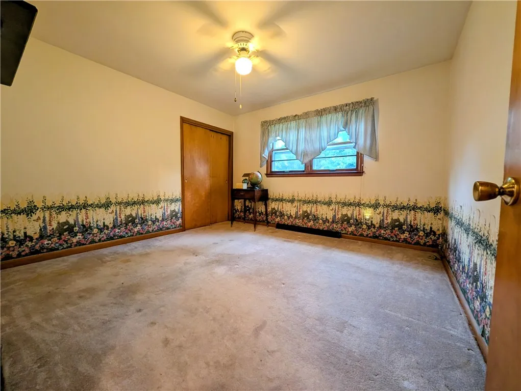 38 Mckune Avenue, Foster Town, Pennsylvania 16701, Foster Town, Pennsylvania 16701, 4 Bedroom Bedrooms, 8 Room Rooms,2 BathroomBathrooms,Residential,For Sale,38 Mckune Avenue, Foster Town, Pennsylvania 16701,0,R1719415