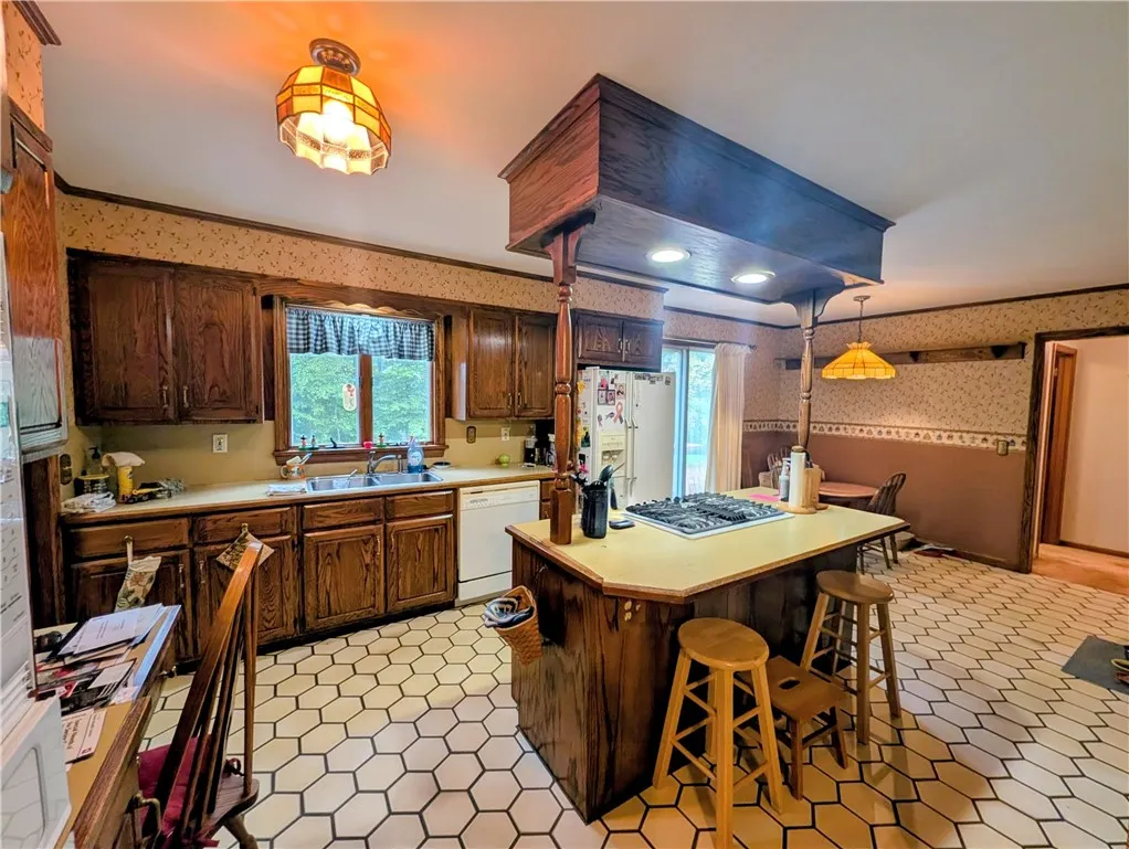 38 Mckune Avenue, Foster Town, Pennsylvania 16701, Foster Town, Pennsylvania 16701, 4 Bedroom Bedrooms, 8 Room Rooms,2 BathroomBathrooms,Residential,For Sale,38 Mckune Avenue, Foster Town, Pennsylvania 16701,0,R1719415