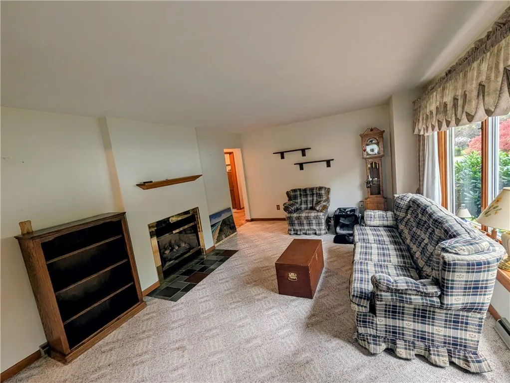 38 Mckune Avenue, Foster Town, Pennsylvania 16701, Foster Town, Pennsylvania 16701, 4 Bedroom Bedrooms, 8 Room Rooms,2 BathroomBathrooms,Residential,For Sale,38 Mckune Avenue, Foster Town, Pennsylvania 16701,0,R1719415