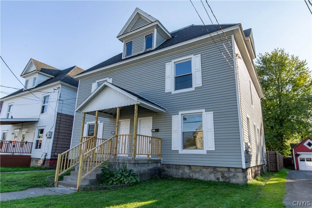 863 W Main Street, Watertown City, New York 13601, Watertown City, New York 13601, 2 Bedroom Bedrooms, 8 Room Rooms,1 BathroomBathrooms,Residential Lease,For Rent,863 W Main Street, Watertown City, New York 13601,0,S1719480