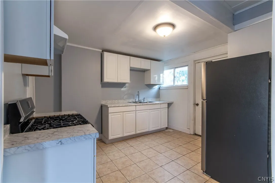 863 W Main Street, Watertown City, New York 13601, Watertown City, New York 13601, 2 Bedroom Bedrooms, 8 Room Rooms,1 BathroomBathrooms,Residential Lease,For Rent,863 W Main Street, Watertown City, New York 13601,0,S1719480