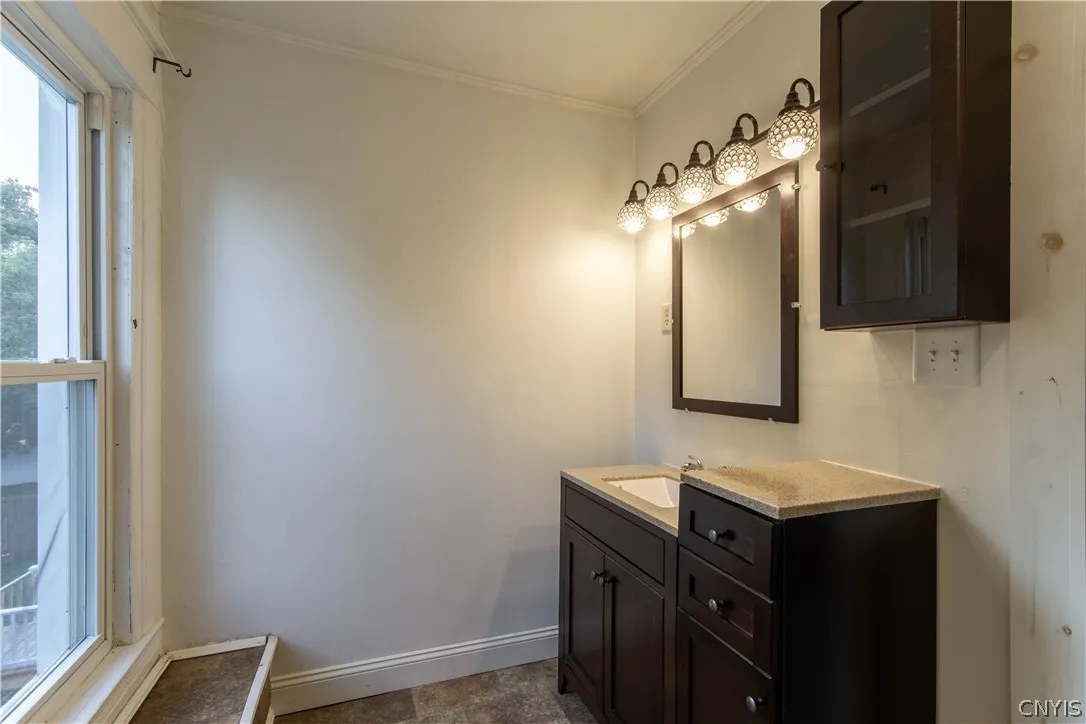 863 W Main Street, Watertown City, New York 13601, Watertown City, New York 13601, 2 Bedroom Bedrooms, 8 Room Rooms,1 BathroomBathrooms,Residential Lease,For Rent,863 W Main Street, Watertown City, New York 13601,0,S1719480