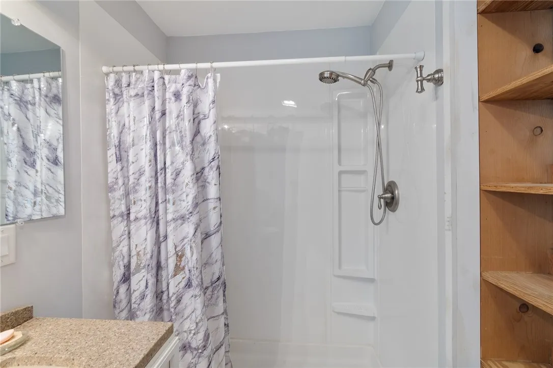 6814 Main Street, Wolcott, New York 13143, Wolcott, New York 13143, 1 Bedroom Bedrooms, 5 Room Rooms,1 BathroomBathrooms,Residential,For Sale,6814 Main Street, Wolcott, New York 13143,0,R1718042