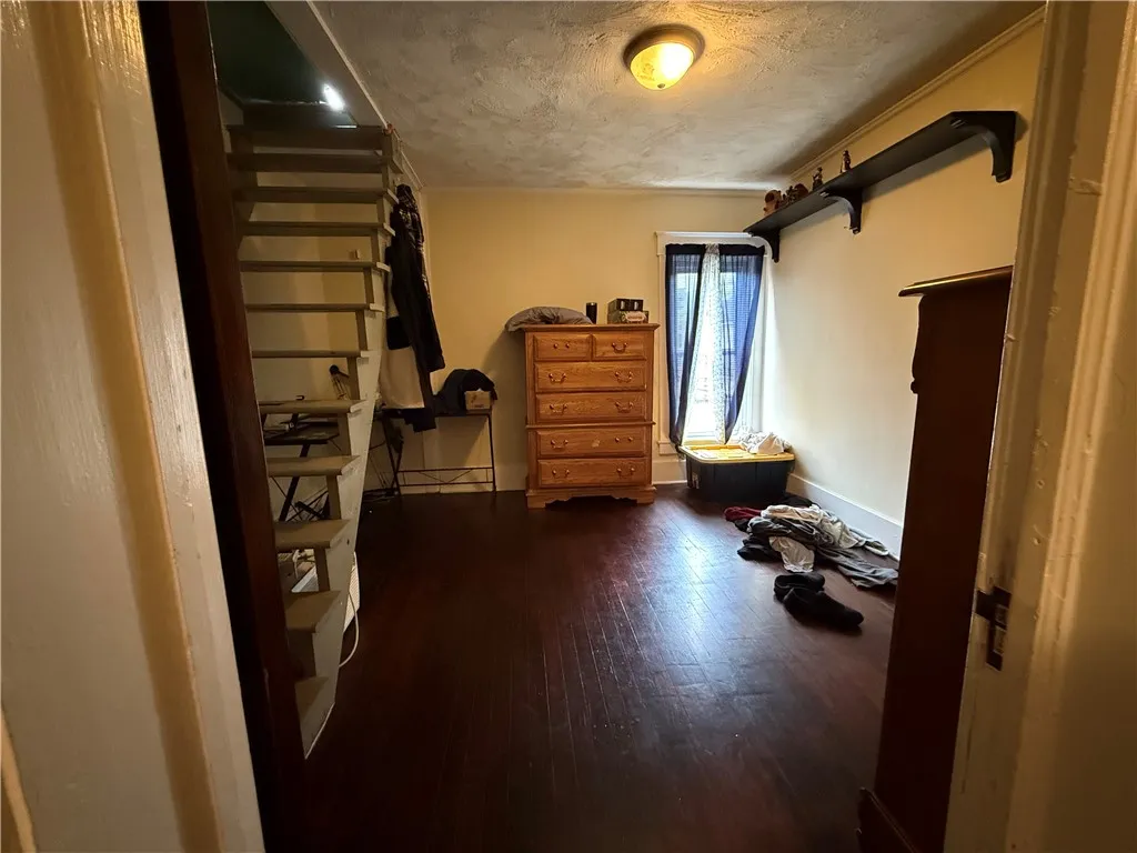 49 Miller Street, Seneca Falls, New York 13148, Seneca Falls, New York 13148, 6 Bedroom Bedrooms, ,2 BathroomBathrooms,Residential,For Sale,49 Miller Street, Seneca Falls, New York 13148,0,R1718900