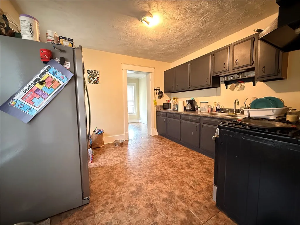 49 Miller Street, Seneca Falls, New York 13148, Seneca Falls, New York 13148, 6 Bedroom Bedrooms, ,2 BathroomBathrooms,Residential,For Sale,49 Miller Street, Seneca Falls, New York 13148,0,R1718900