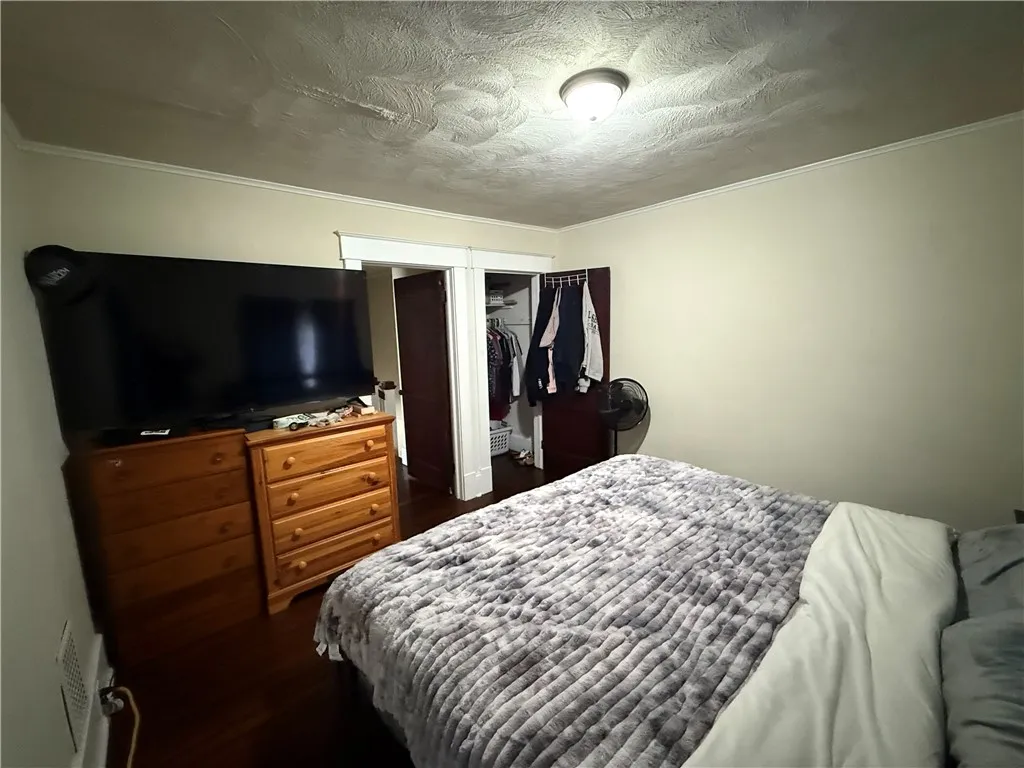 49 Miller Street, Seneca Falls, New York 13148, Seneca Falls, New York 13148, 6 Bedroom Bedrooms, ,2 BathroomBathrooms,Residential,For Sale,49 Miller Street, Seneca Falls, New York 13148,0,R1718900