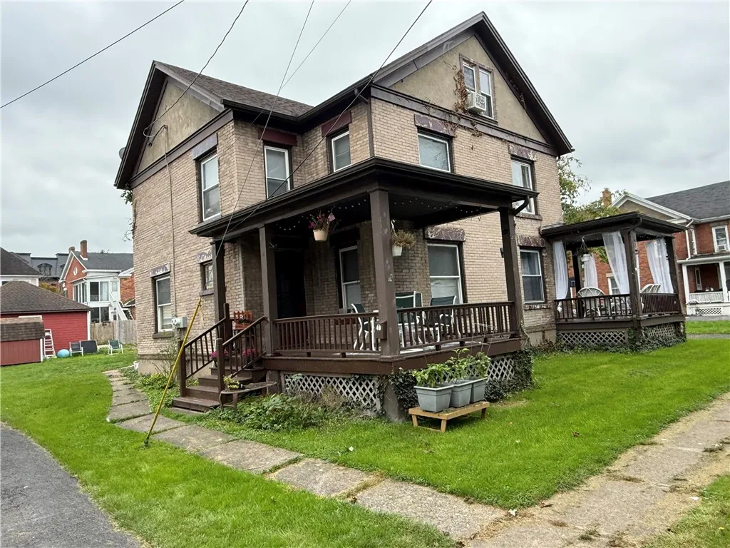 49 Miller Street, Seneca Falls, New York 13148, Seneca Falls, New York 13148, 6 Bedroom Bedrooms, ,2 BathroomBathrooms,Residential,For Sale,49 Miller Street, Seneca Falls, New York 13148,0,R1718900