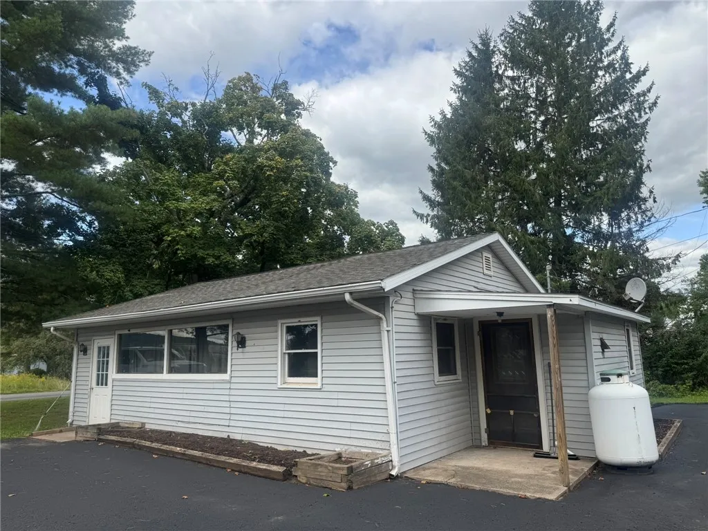 954 County Road 39, Bainbridge, New York 13733, Bainbridge, New York 13733, 5 Bedroom Bedrooms, ,3 BathroomBathrooms,Residential,For Sale,954 County Road 39, Bainbridge, New York 13733,0,R1719238