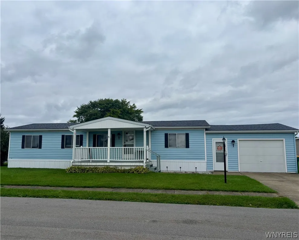 153 Golden Pond, Newstead, New York 14001, Newstead, New York 14001, 3 Bedroom Bedrooms, 8 Room Rooms,2 BathroomBathrooms,Residential,For Sale,153 Golden Pond, Newstead, New York 14001,0,B1718874
