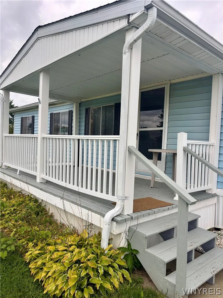 153 Golden Pond, Newstead, New York 14001, Newstead, New York 14001, 3 Bedroom Bedrooms, 8 Room Rooms,2 BathroomBathrooms,Residential,For Sale,153 Golden Pond, Newstead, New York 14001,0,B1718874