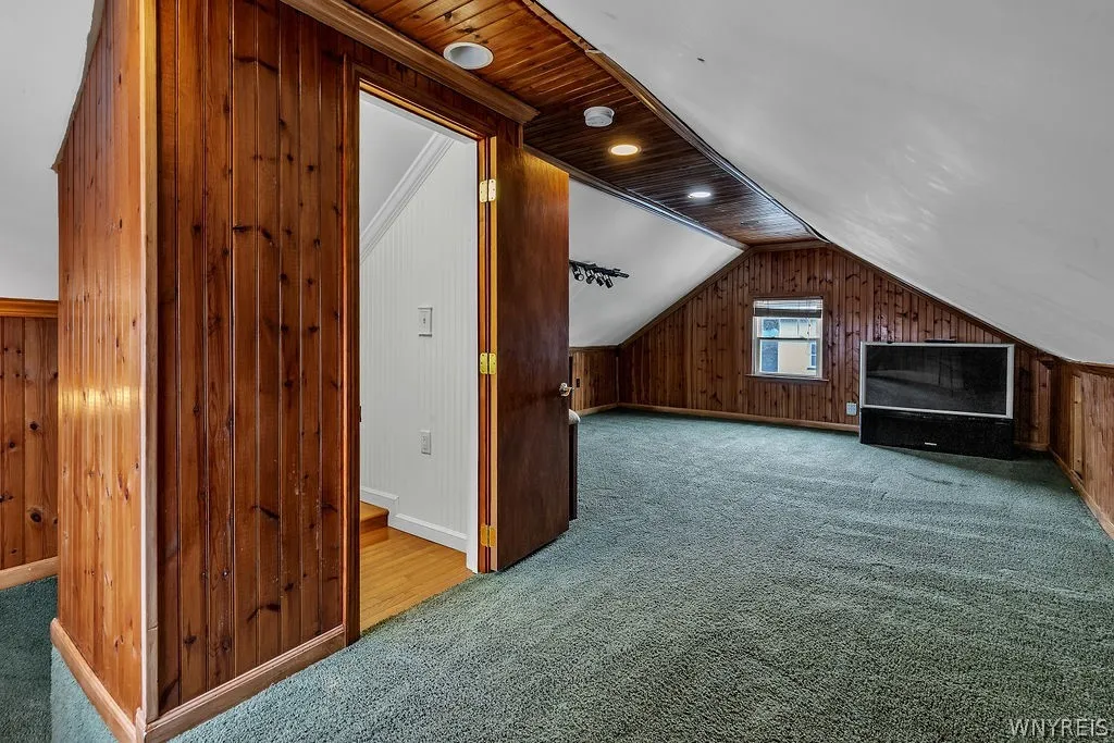 22 Bewley Parkway, Lockport City, New York 14094, Lockport City, New York 14094, 3 Bedroom Bedrooms, 8 Room Rooms,2 BathroomBathrooms,Residential,For Sale,22 Bewley Parkway, Lockport City, New York 14094,0,B1719439