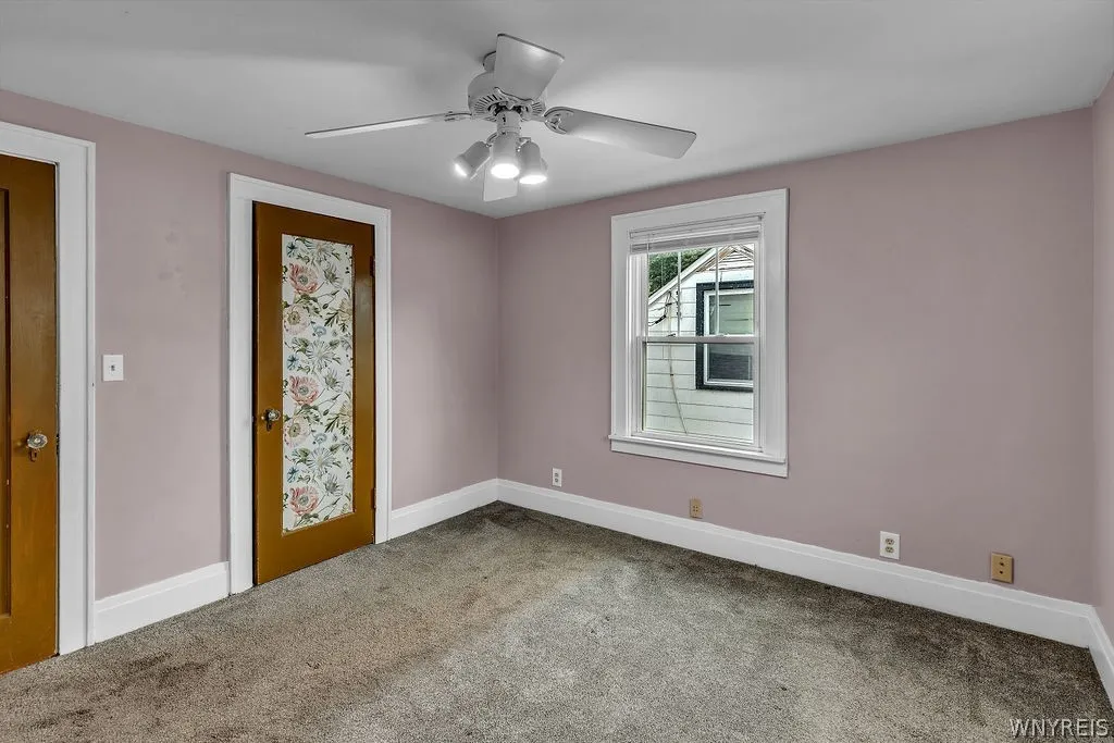 22 Bewley Parkway, Lockport City, New York 14094, Lockport City, New York 14094, 3 Bedroom Bedrooms, 8 Room Rooms,2 BathroomBathrooms,Residential,For Sale,22 Bewley Parkway, Lockport City, New York 14094,0,B1719439