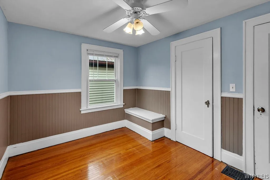 22 Bewley Parkway, Lockport City, New York 14094, Lockport City, New York 14094, 3 Bedroom Bedrooms, 8 Room Rooms,2 BathroomBathrooms,Residential,For Sale,22 Bewley Parkway, Lockport City, New York 14094,0,B1719439