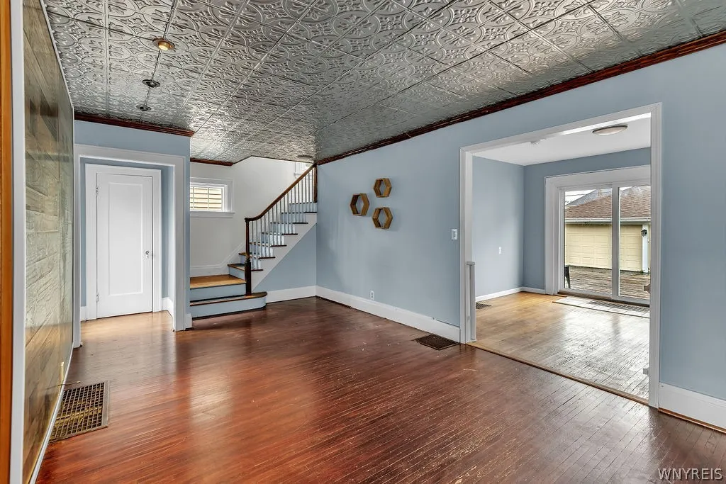 22 Bewley Parkway, Lockport City, New York 14094, Lockport City, New York 14094, 3 Bedroom Bedrooms, 8 Room Rooms,2 BathroomBathrooms,Residential,For Sale,22 Bewley Parkway, Lockport City, New York 14094,0,B1719439