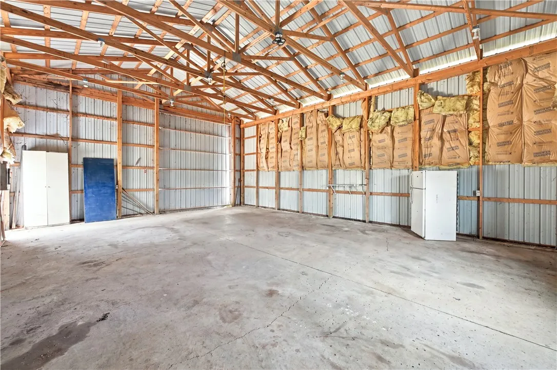 Barn has 100 amp panel