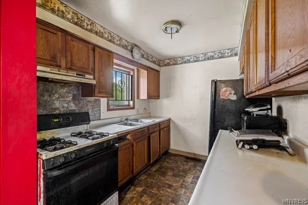 43 Eureka Place, Buffalo, New York 14204, Buffalo, New York 14204, 3 Bedroom Bedrooms, 7 Room Rooms,1 BathroomBathrooms,Residential,For Sale,43 Eureka Place, Buffalo, New York 14204,0,B1719485