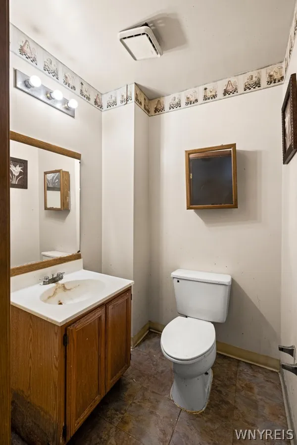43 Eureka Place, Buffalo, New York 14204, Buffalo, New York 14204, 3 Bedroom Bedrooms, 7 Room Rooms,1 BathroomBathrooms,Residential,For Sale,43 Eureka Place, Buffalo, New York 14204,0,B1719485