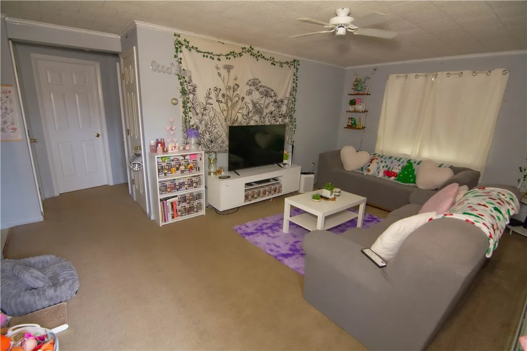 1 Hudson Street, Walton, New York 13856, Walton, New York 13856, 2 Bedroom Bedrooms, ,2 BathroomBathrooms,Residential,For Sale,1 Hudson Street, Walton, New York 13856,0,R1719498