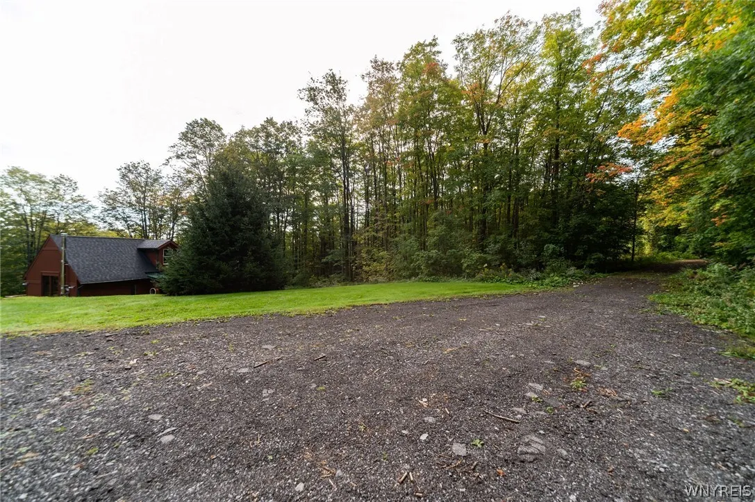 2574 Cotton Hill Road, Bennington, New York 14011, Bennington, New York 14011, 3 Bedroom Bedrooms, 9 Room Rooms,1 BathroomBathrooms,Residential,For Sale,2574 Cotton Hill Road, Bennington, New York 14011,0,B1719374