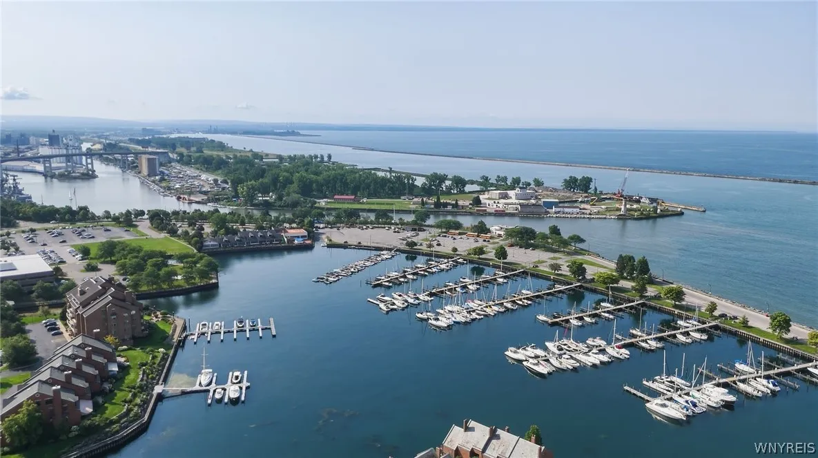 801 Admirals Walk Circle Circle 801, Buffalo, New, Buffalo, New York 14202, 2 Bedroom Bedrooms, 4 Room Rooms,2 BathroomBathrooms,Residential,For Sale,801 Admirals Walk Circle Circle 801, Buffalo, New ,0,B1719515