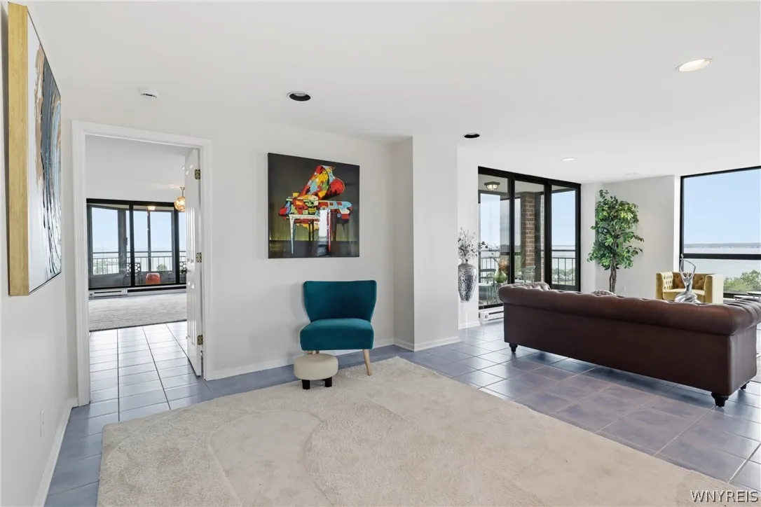 801 Admirals Walk Circle Circle 801, Buffalo, New, Buffalo, New York 14202, 2 Bedroom Bedrooms, 4 Room Rooms,2 BathroomBathrooms,Residential,For Sale,801 Admirals Walk Circle Circle 801, Buffalo, New ,0,B1719515