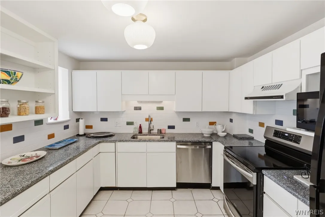 801 Admirals Walk Circle Circle 801, Buffalo, New, Buffalo, New York 14202, 2 Bedroom Bedrooms, 4 Room Rooms,2 BathroomBathrooms,Residential,For Sale,801 Admirals Walk Circle Circle 801, Buffalo, New ,0,B1719515