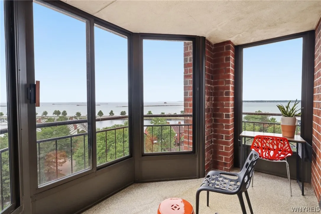801 Admirals Walk Circle Circle 801, Buffalo, New, Buffalo, New York 14202, 2 Bedroom Bedrooms, 4 Room Rooms,2 BathroomBathrooms,Residential,For Sale,801 Admirals Walk Circle Circle 801, Buffalo, New ,0,B1719515