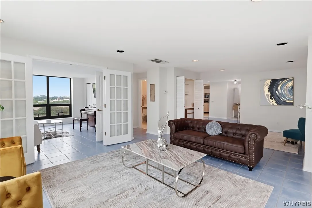 801 Admirals Walk Circle Circle 801, Buffalo, New, Buffalo, New York 14202, 2 Bedroom Bedrooms, 4 Room Rooms,2 BathroomBathrooms,Residential,For Sale,801 Admirals Walk Circle Circle 801, Buffalo, New ,0,B1719515