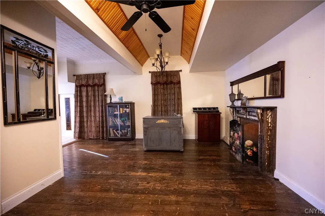 503-525 Albany Street, Little Falls City, New York, Little Falls City, New York 13365, 1 Bedroom Bedrooms, ,1 BathroomBathrooms,Residential,For Sale,503-525 Albany Street, Little Falls City, New York,0,S1719454