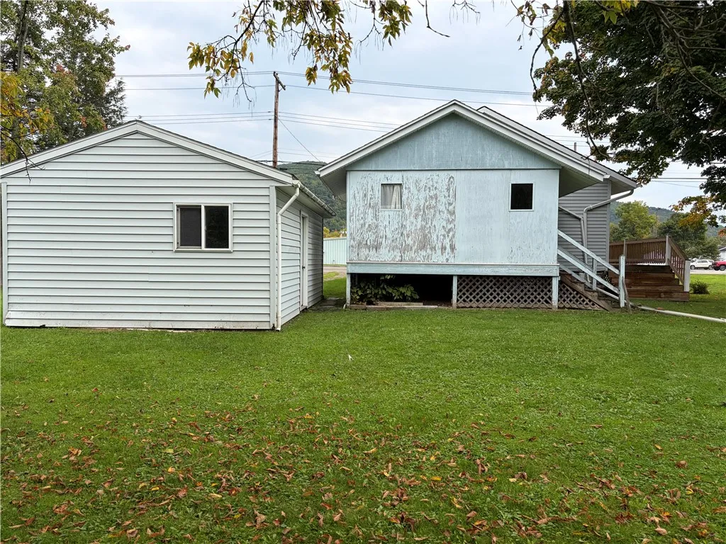 57 West Main Street, Canisteo, New York 14823, Canisteo, New York 14823, 2 Bedroom Bedrooms, 5 Room Rooms,1 BathroomBathrooms,Residential,For Sale,57 West Main Street, Canisteo, New York 14823,0,R1718877