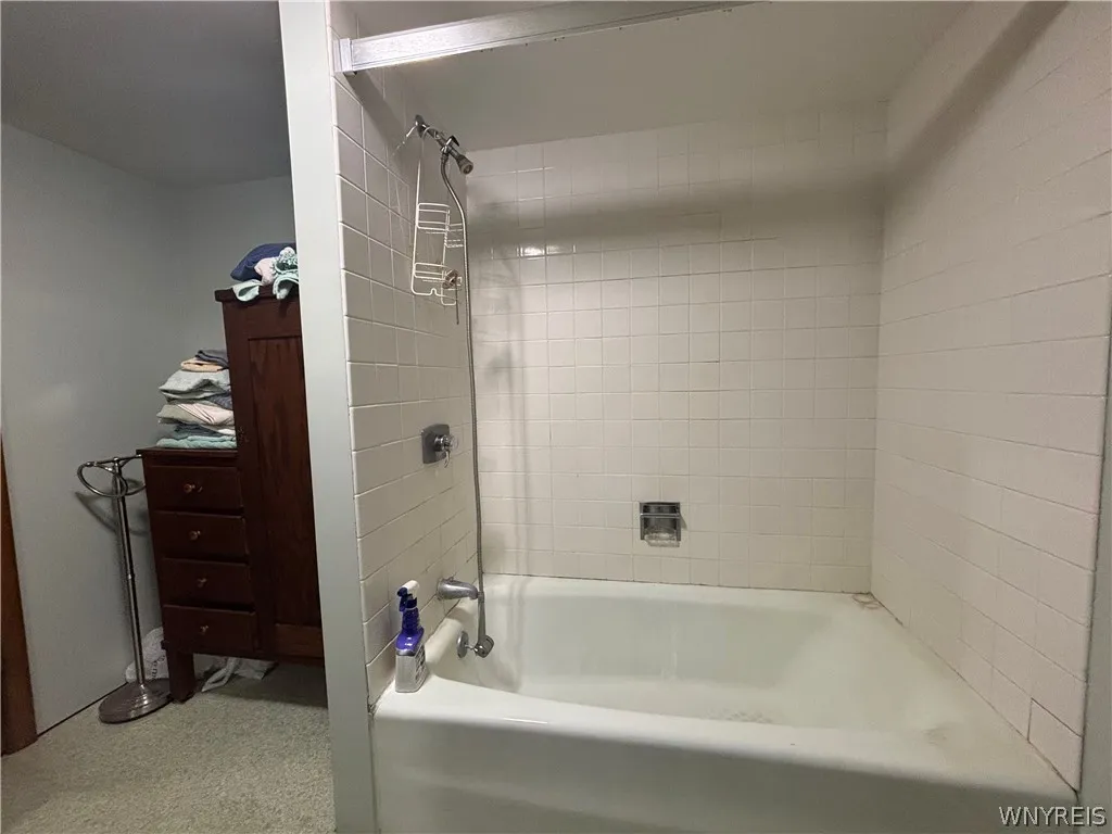 5643 Fisk Road, Pendleton, New York 14094, Pendleton, New York 14094, 3 Bedroom Bedrooms, 7 Room Rooms,2 BathroomBathrooms,Residential,For Sale,5643 Fisk Road, Pendleton, New York 14094,0,B1719414