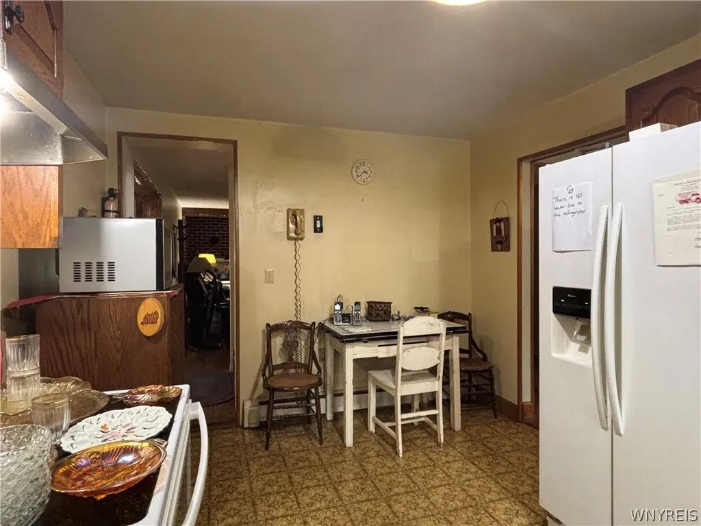 5643 Fisk Road, Pendleton, New York 14094, Pendleton, New York 14094, 3 Bedroom Bedrooms, 7 Room Rooms,2 BathroomBathrooms,Residential,For Sale,5643 Fisk Road, Pendleton, New York 14094,0,B1719414