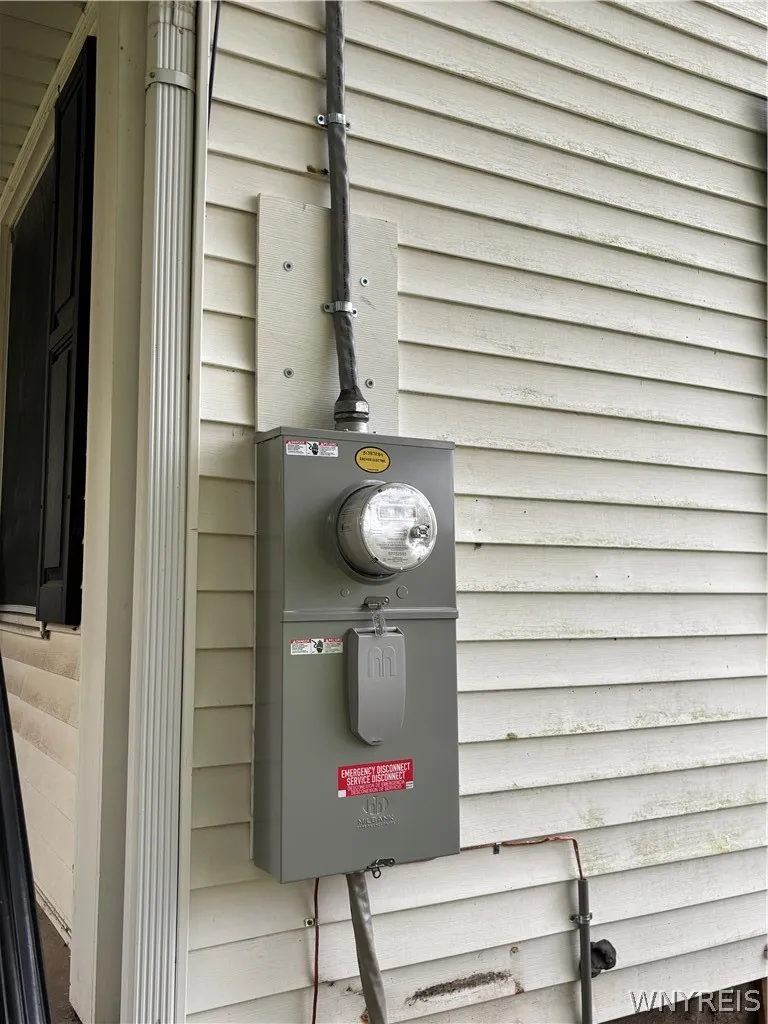5643 Fisk Road, Pendleton, New York 14094, Pendleton, New York 14094, 3 Bedroom Bedrooms, 7 Room Rooms,2 BathroomBathrooms,Residential,For Sale,5643 Fisk Road, Pendleton, New York 14094,0,B1719414