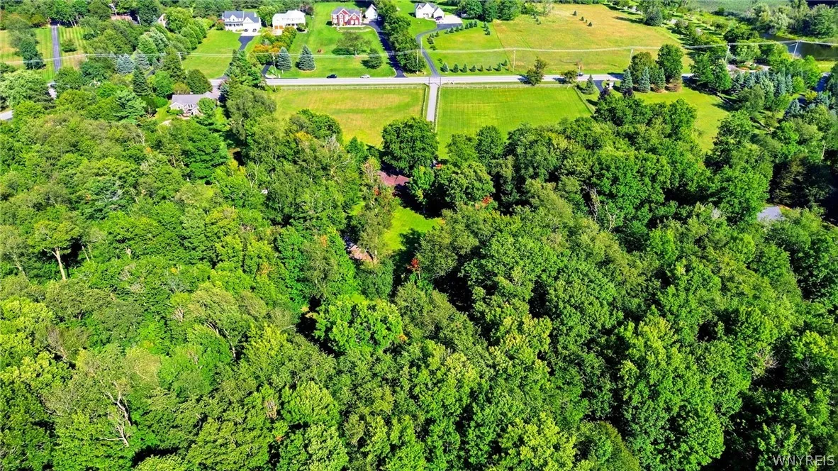 4970 Goodrich Road, Clarence, New York 14031, Clarence, New York 14031, 3 Bedroom Bedrooms, 11 Room Rooms,2 BathroomBathrooms,Residential,For Sale,4970 Goodrich Road, Clarence, New York 14031,0,B1719542