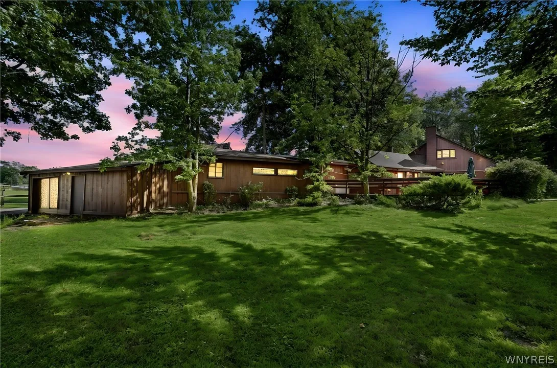 4970 Goodrich Road, Clarence, New York 14031, Clarence, New York 14031, 3 Bedroom Bedrooms, 11 Room Rooms,2 BathroomBathrooms,Residential,For Sale,4970 Goodrich Road, Clarence, New York 14031,0,B1719542