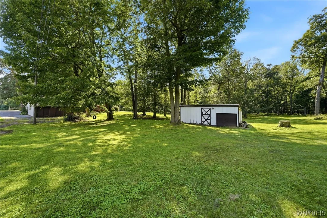 4970 Goodrich Road, Clarence, New York 14031, Clarence, New York 14031, 3 Bedroom Bedrooms, 11 Room Rooms,2 BathroomBathrooms,Residential,For Sale,4970 Goodrich Road, Clarence, New York 14031,0,B1719542