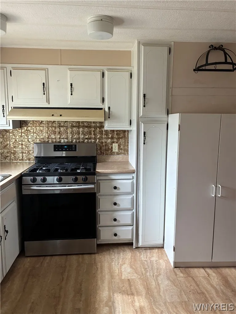 CUTTING BOARD/PANTRY UNIT