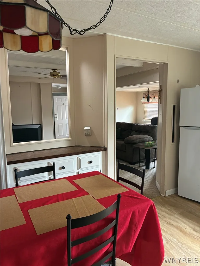 VIEW WITH PASS THROUGH TO GR ROOM